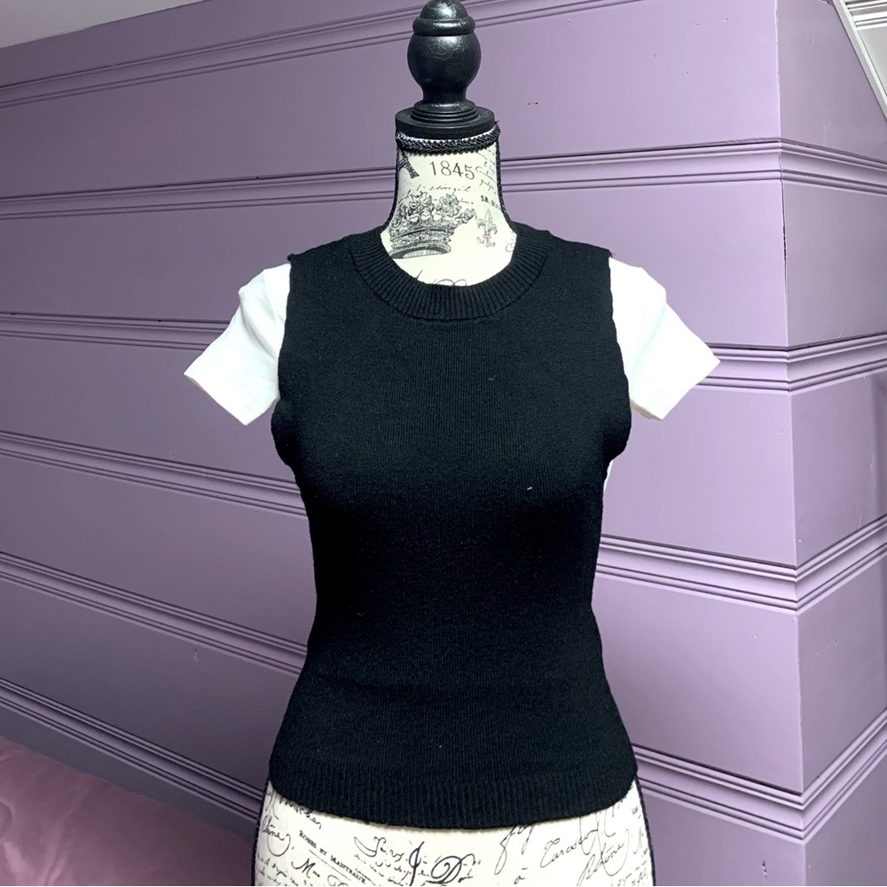 Forever 21 Womens Cropped Knit Sweatervest